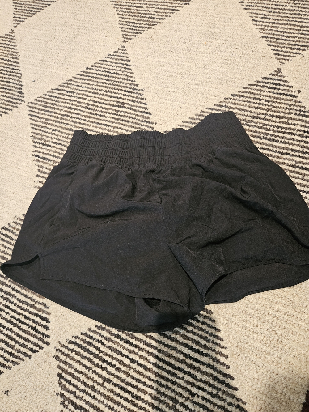 Old Navy Black Women's High-Waist Athletic Shorts